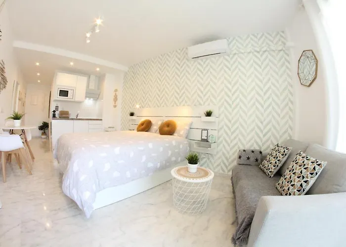 Apartment - New Central Studio Plata With Balcony