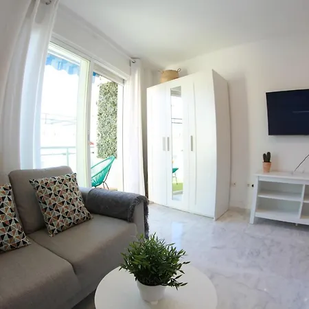 Lägenhet - New Central Studio Plata With Balcony *