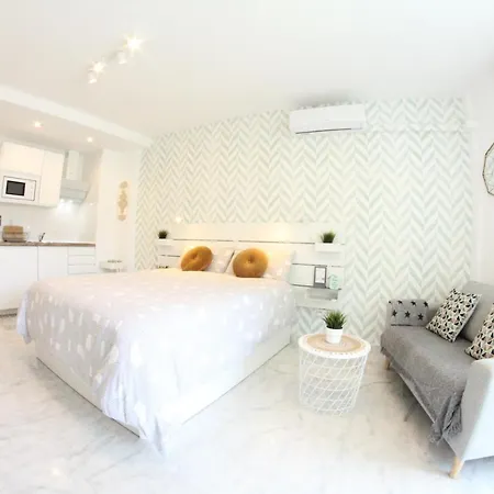 Lägenhet - New Central Studio Plata With Balcony Torremolinos