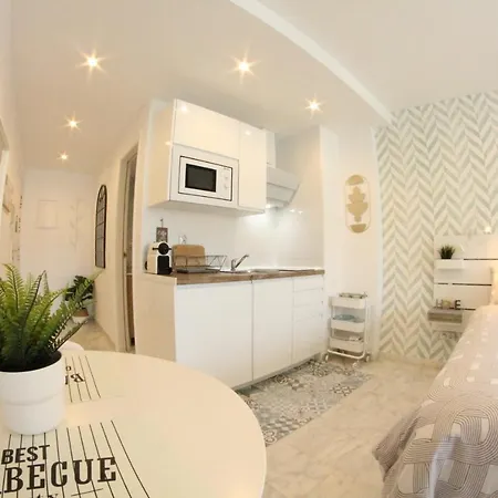 - New Central Studio Plata With Balcony *