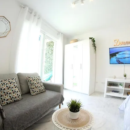 - New Central Studio Plata With Balcony * Torremolinos